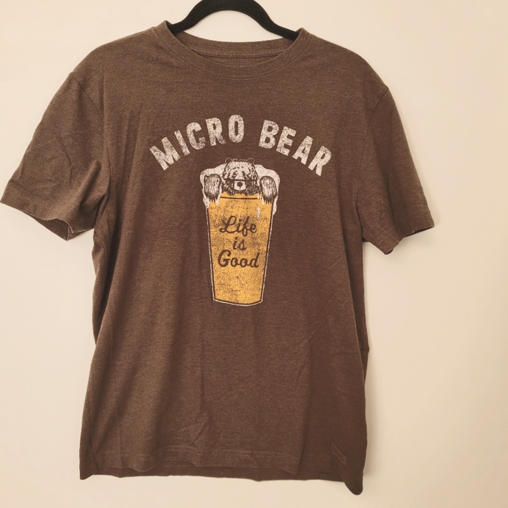LIFE IS GOOD Crusher Tee Micro Bear Beer Short Sleeve Tee Size M Summer Casual